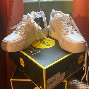 BUFFALO VEGAN FLATFORM TRAINERS WHITE UK 6 womens